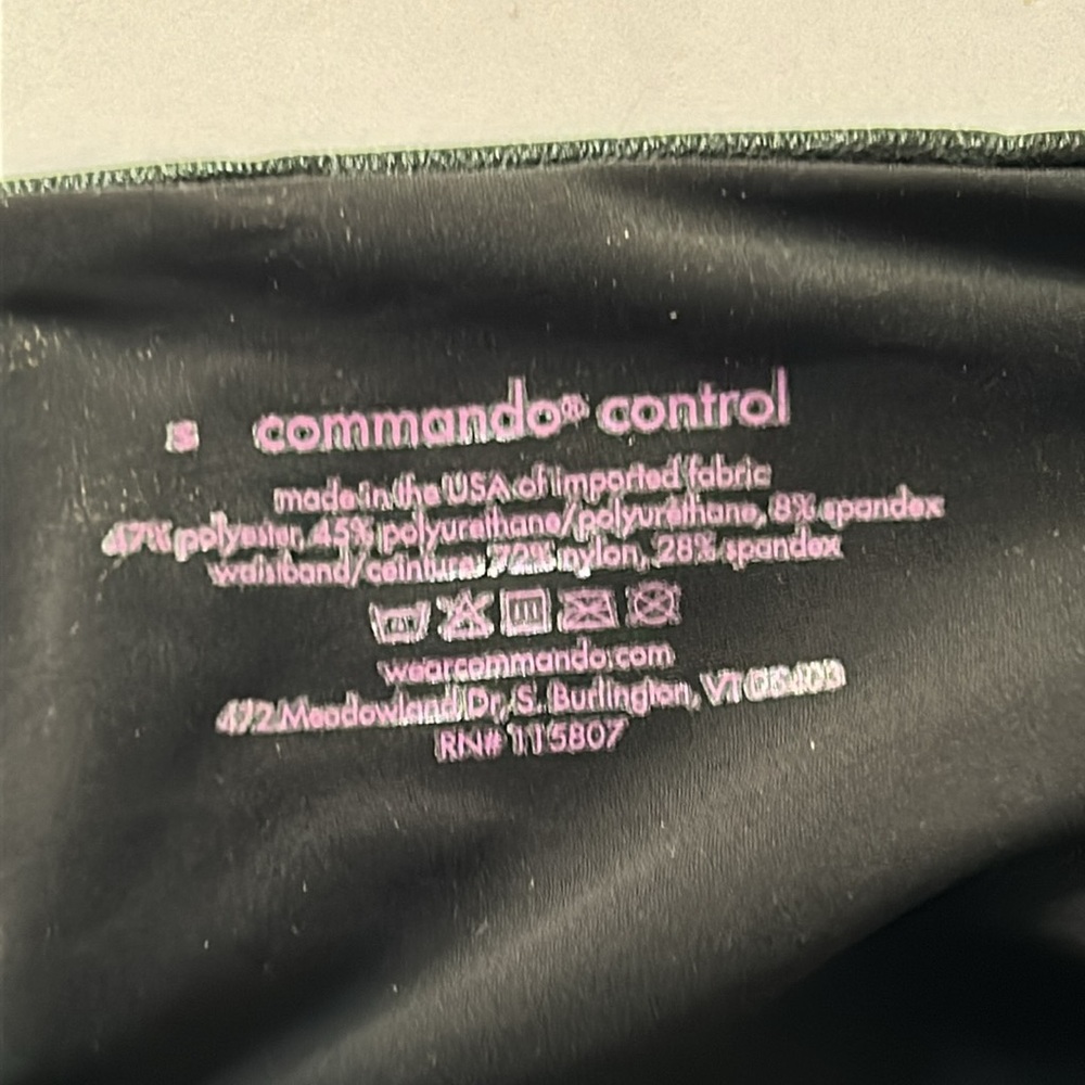 Commando | Perfect Control Faux Leather Legging in Black - S - Picture 7 of 8